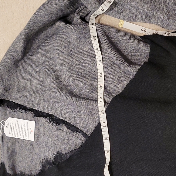 Black and Gray Sweater - Picture 3 of 4